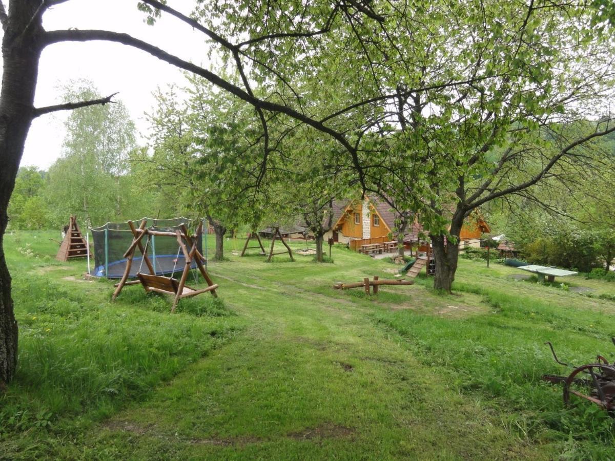 Miniresort Amulet Hruba Skala Exterior photo
