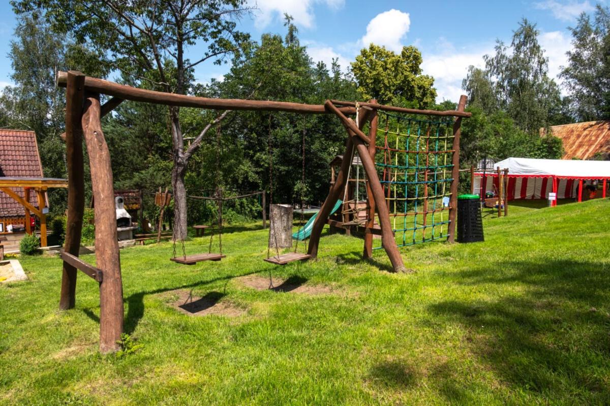Miniresort Amulet Hruba Skala Exterior photo